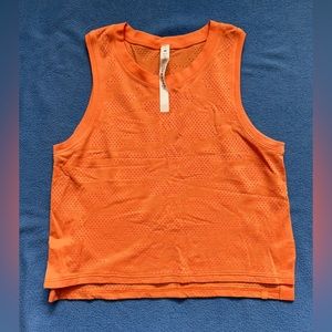 Lululemon crop tank